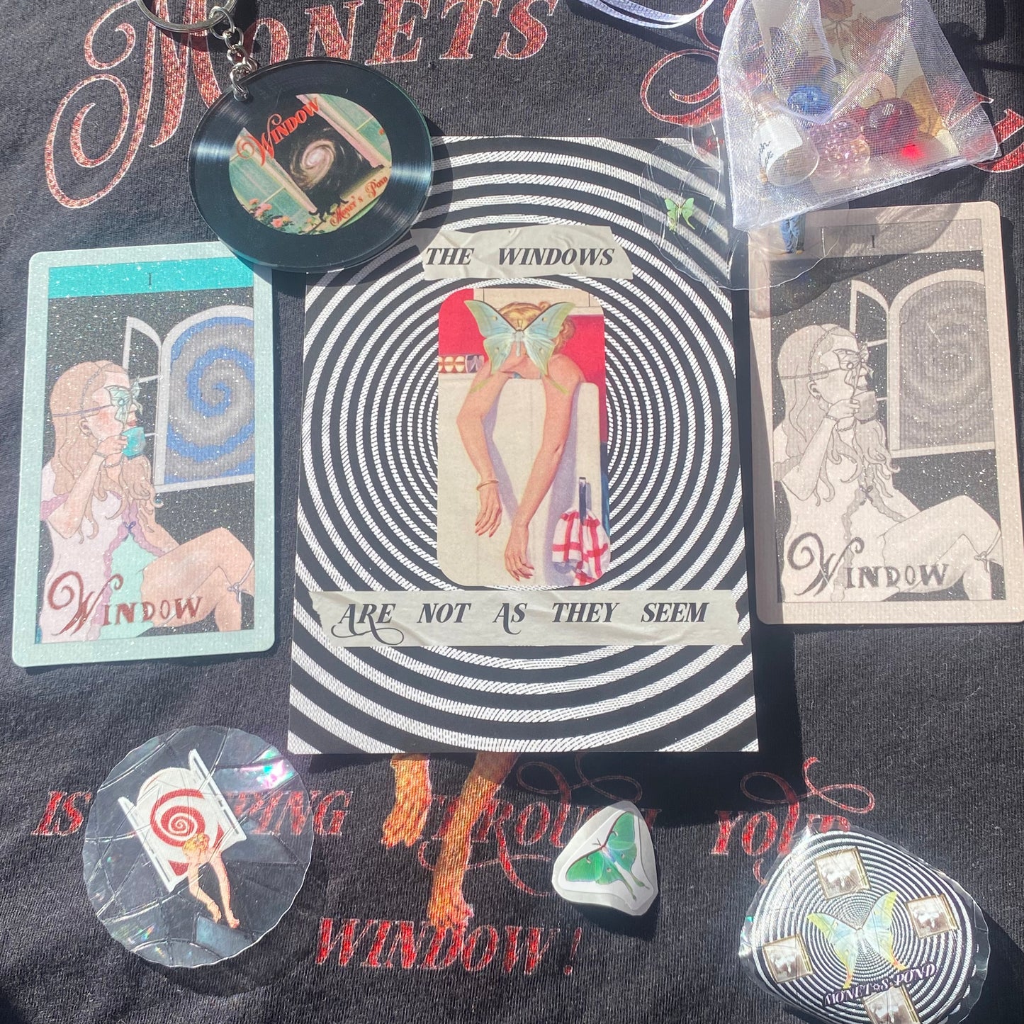 Peeping Pack + Peeping Monet T-Shirt (non subscribers)